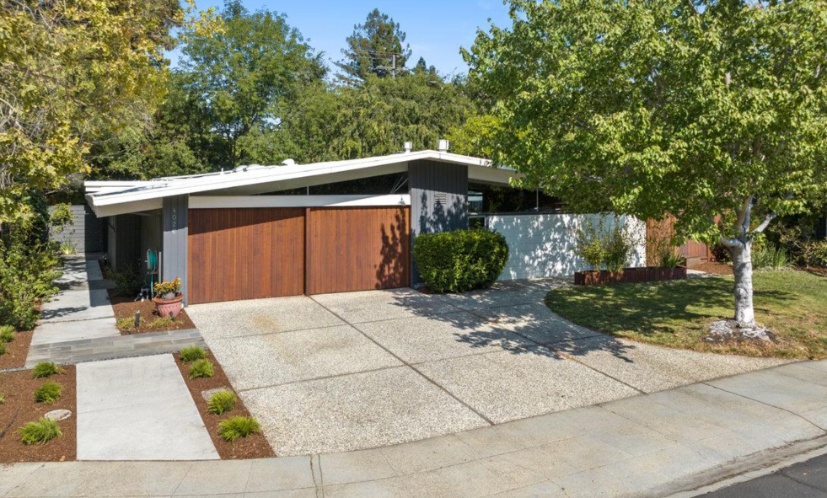 Neighborhood Neighborhood-1